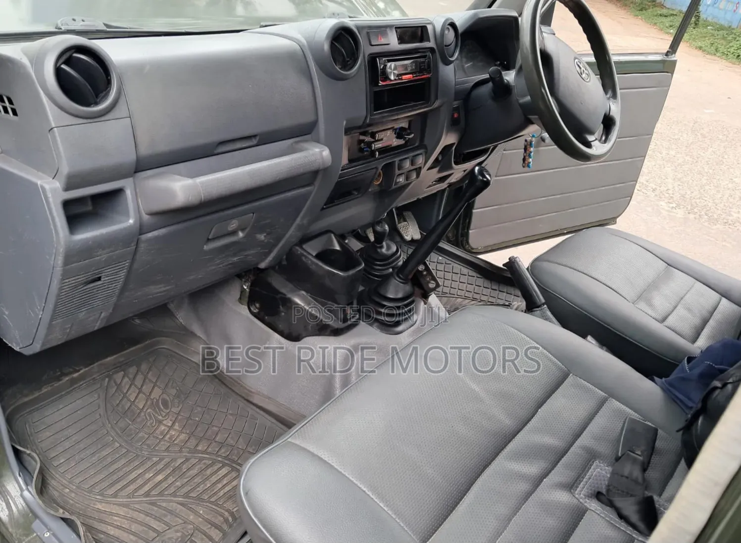 Toyota Land Cruiser 79 Series 2012 Green