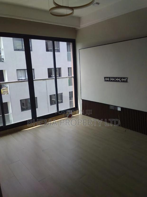 1bdrm Apartment in Taurus, Gateway Mall Area for rent