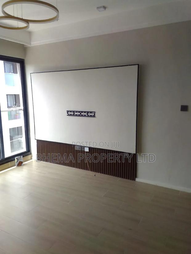 1bdrm Apartment in Taurus, Gateway Mall Area for rent - thumbnail 4