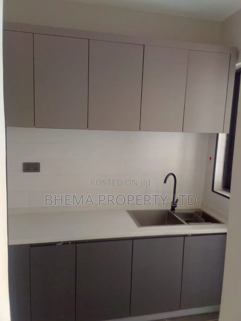 1bdrm Apartment in Taurus, Gateway Mall Area for rent