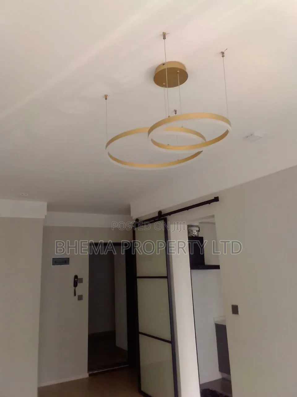 1bdrm Apartment in Taurus, Gateway Mall Area for rent