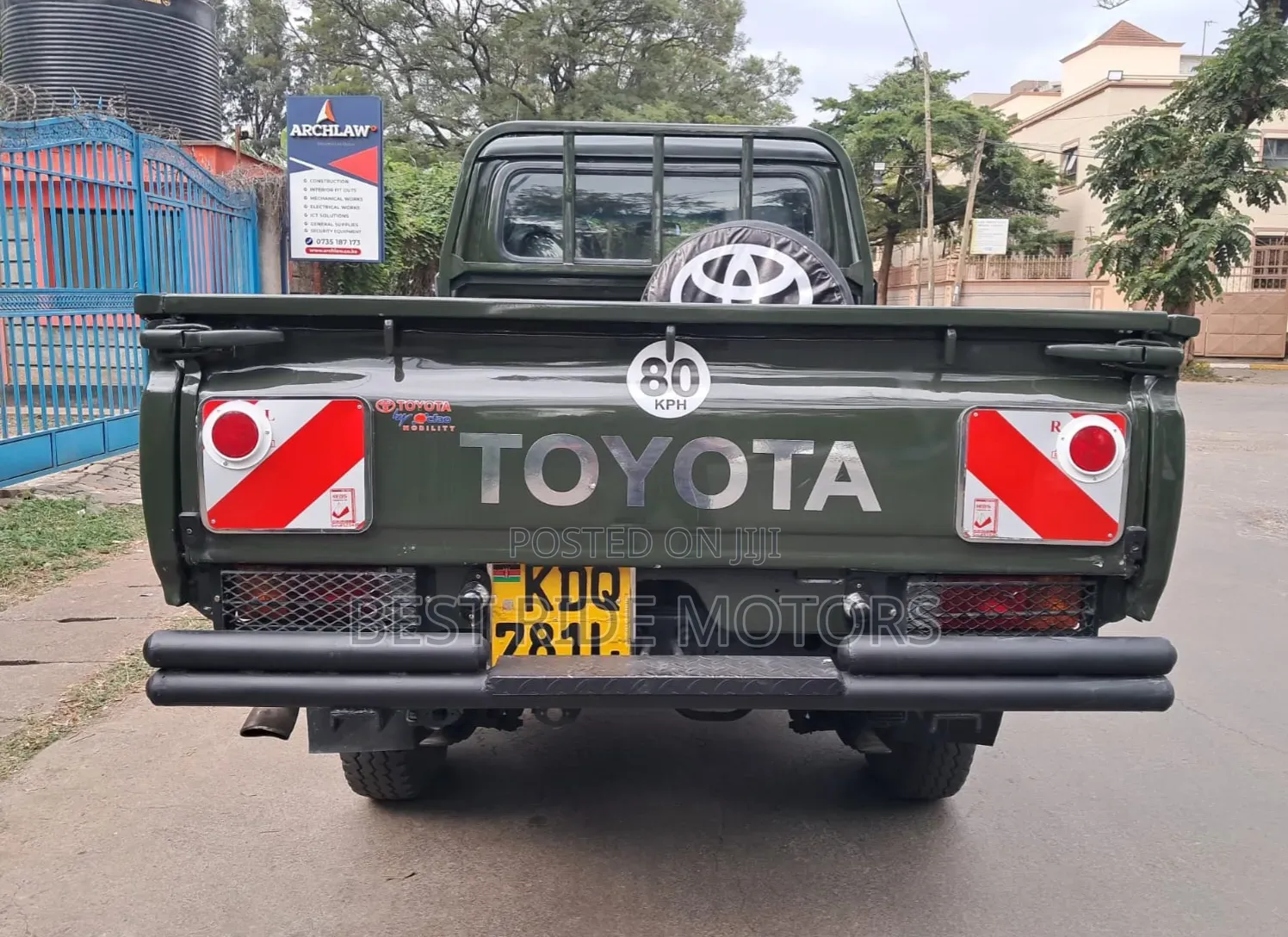 Toyota Land Cruiser 79 Series 2012 Green