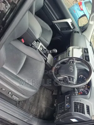 Toyota Land Cruiser Prado 2021