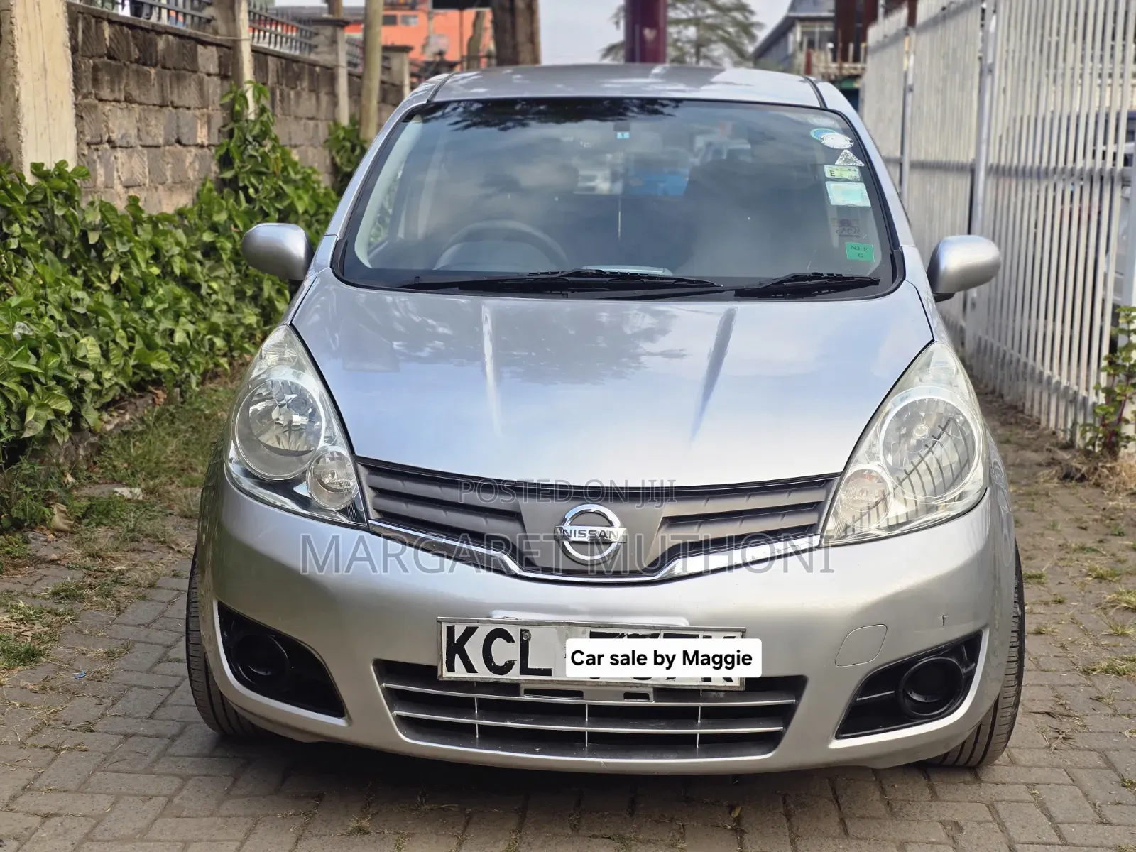 Nissan Note 2010 Silver