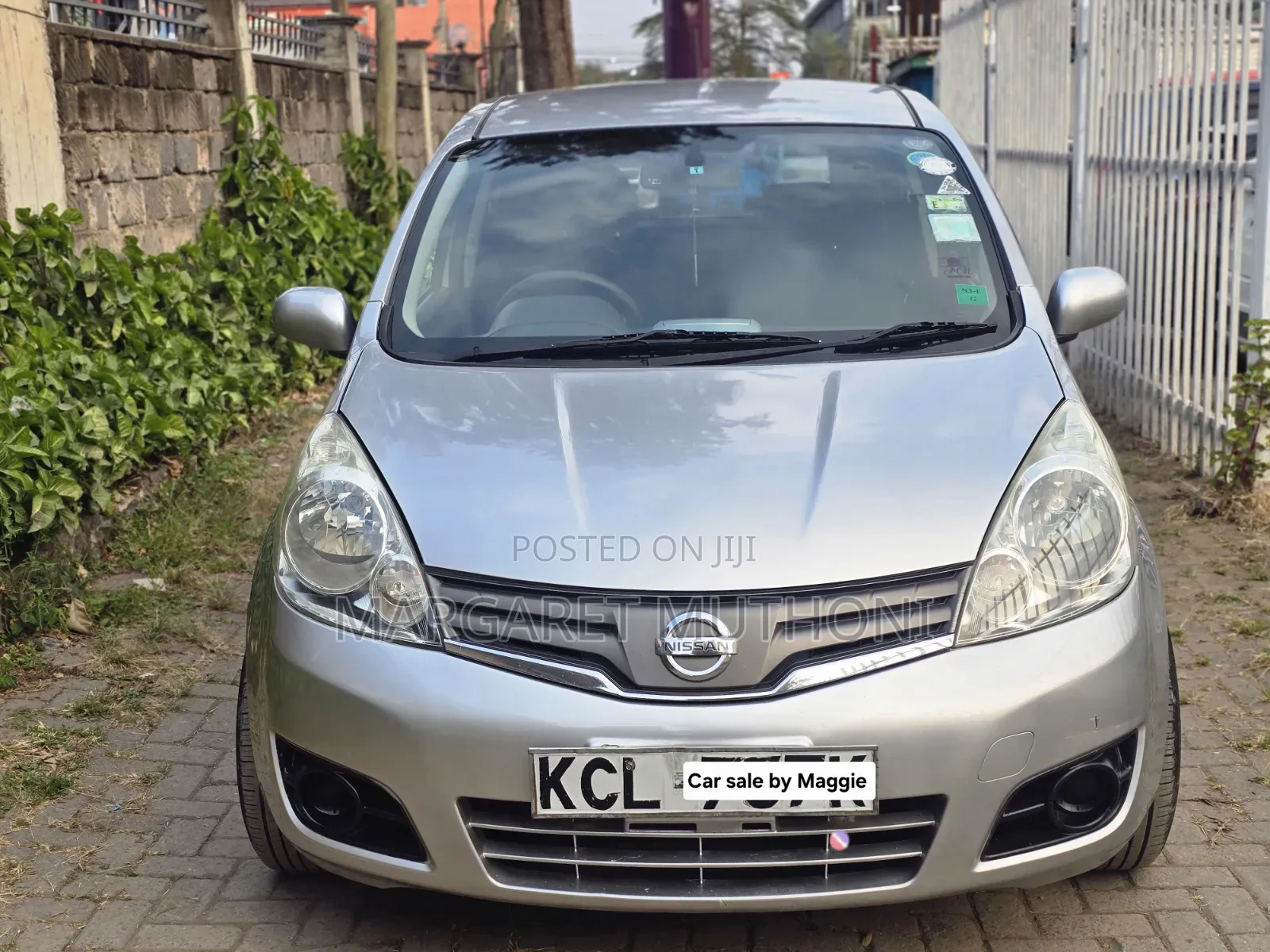 Nissan Note 2010 Silver