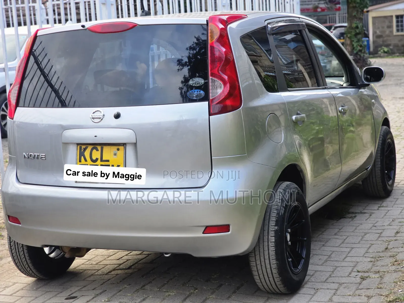 Nissan Note 2010 Silver