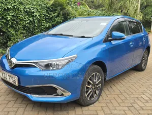 Toyota Auris 2015 Blue