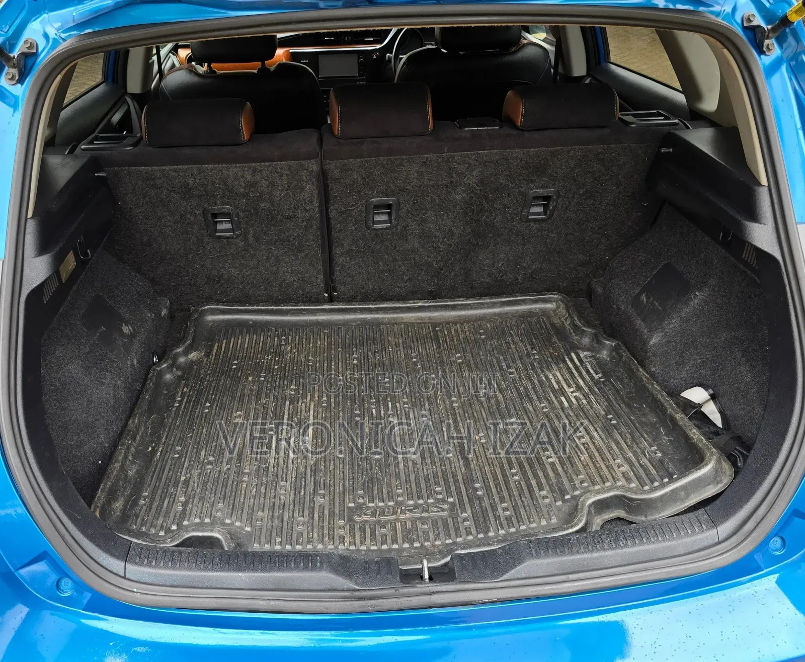 Toyota Auris 2015 Blue
