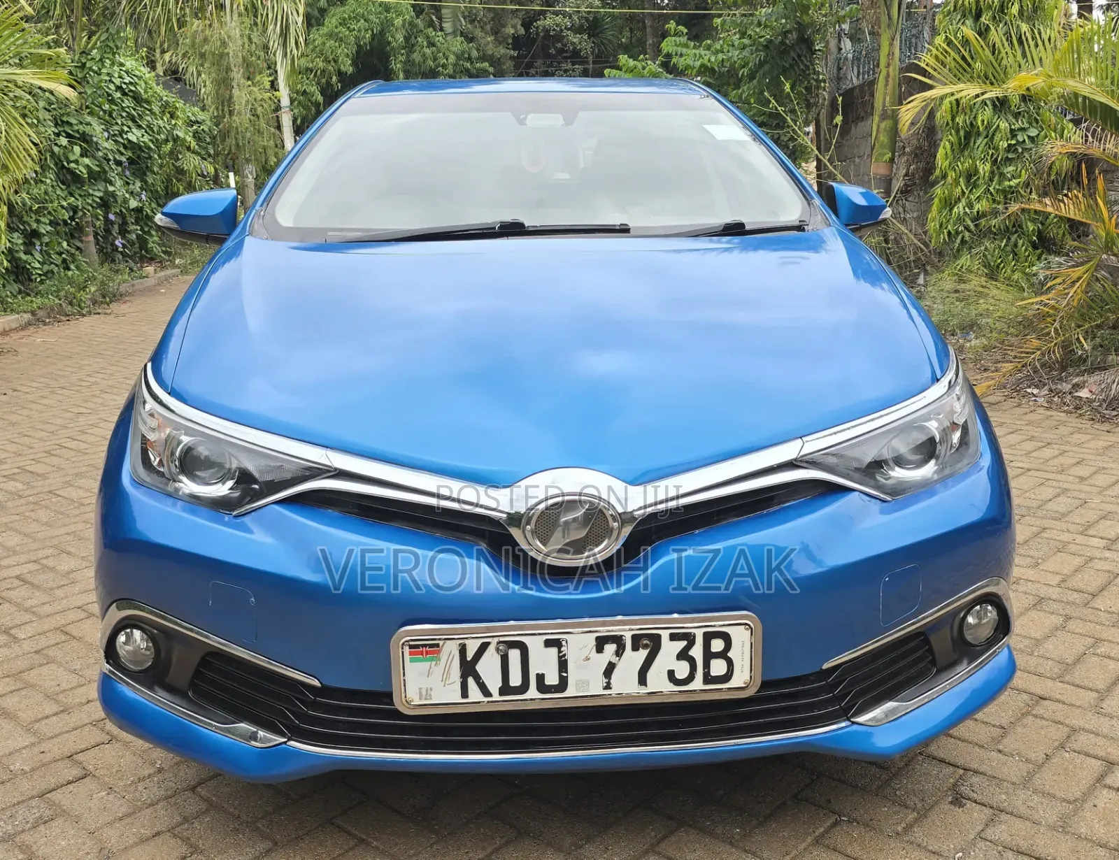 Toyota Auris 2015 Blue