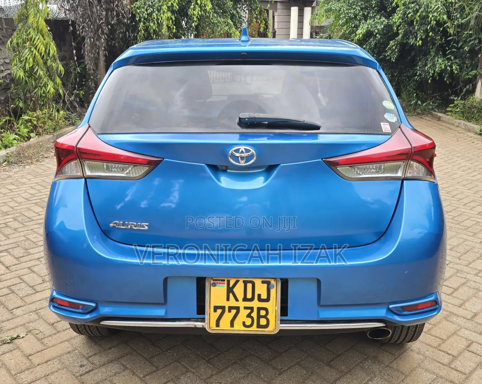 Toyota Auris 2015 Blue