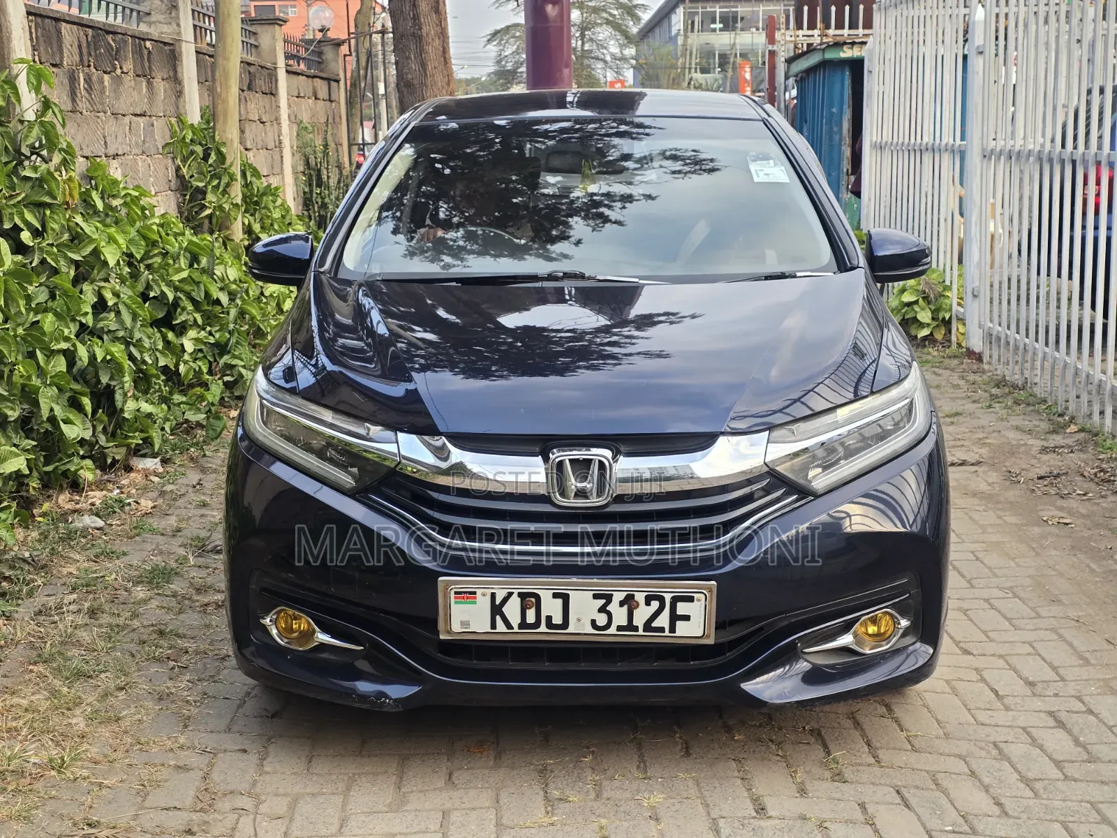 Honda Fit Shuttle 2015 Blue