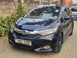 Honda Fit Shuttle 2015 Blue