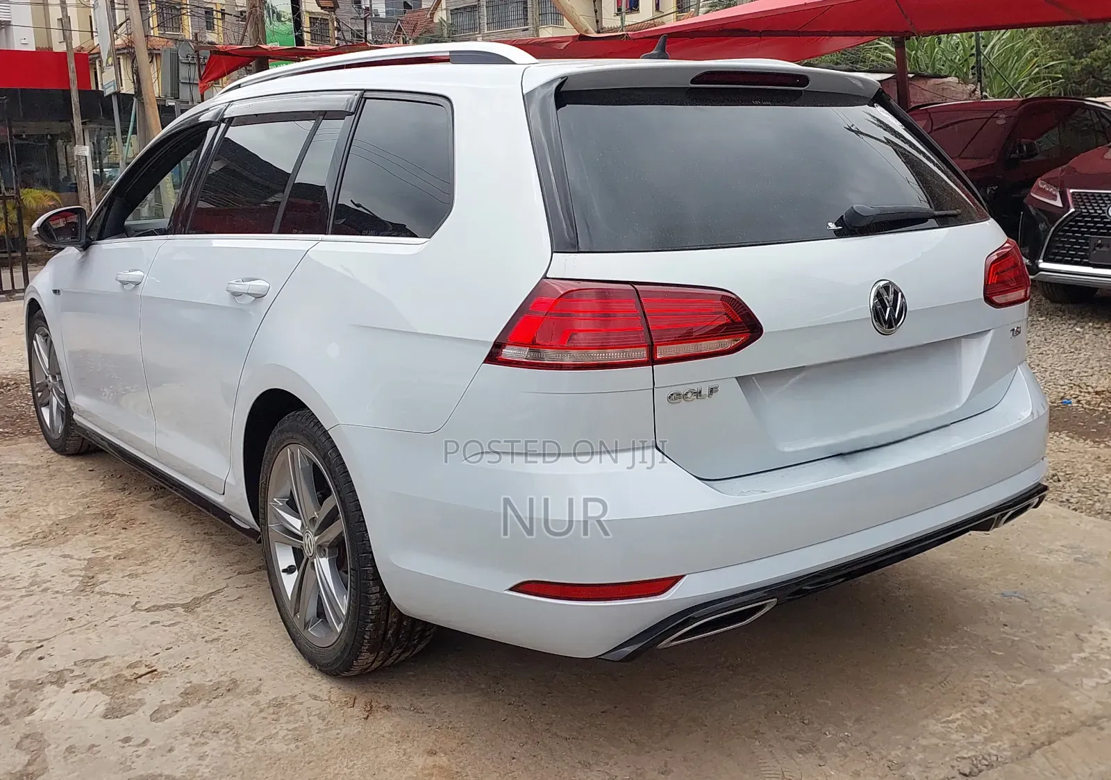 Volkswagen Golf 2018 White