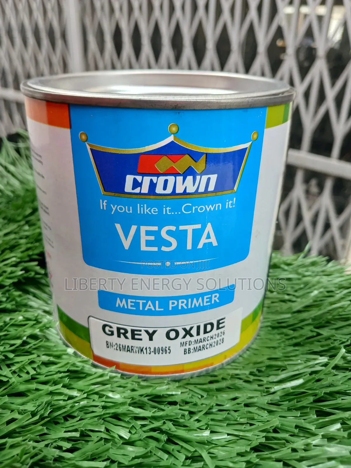 Crown Grey Oxide 1 Litre