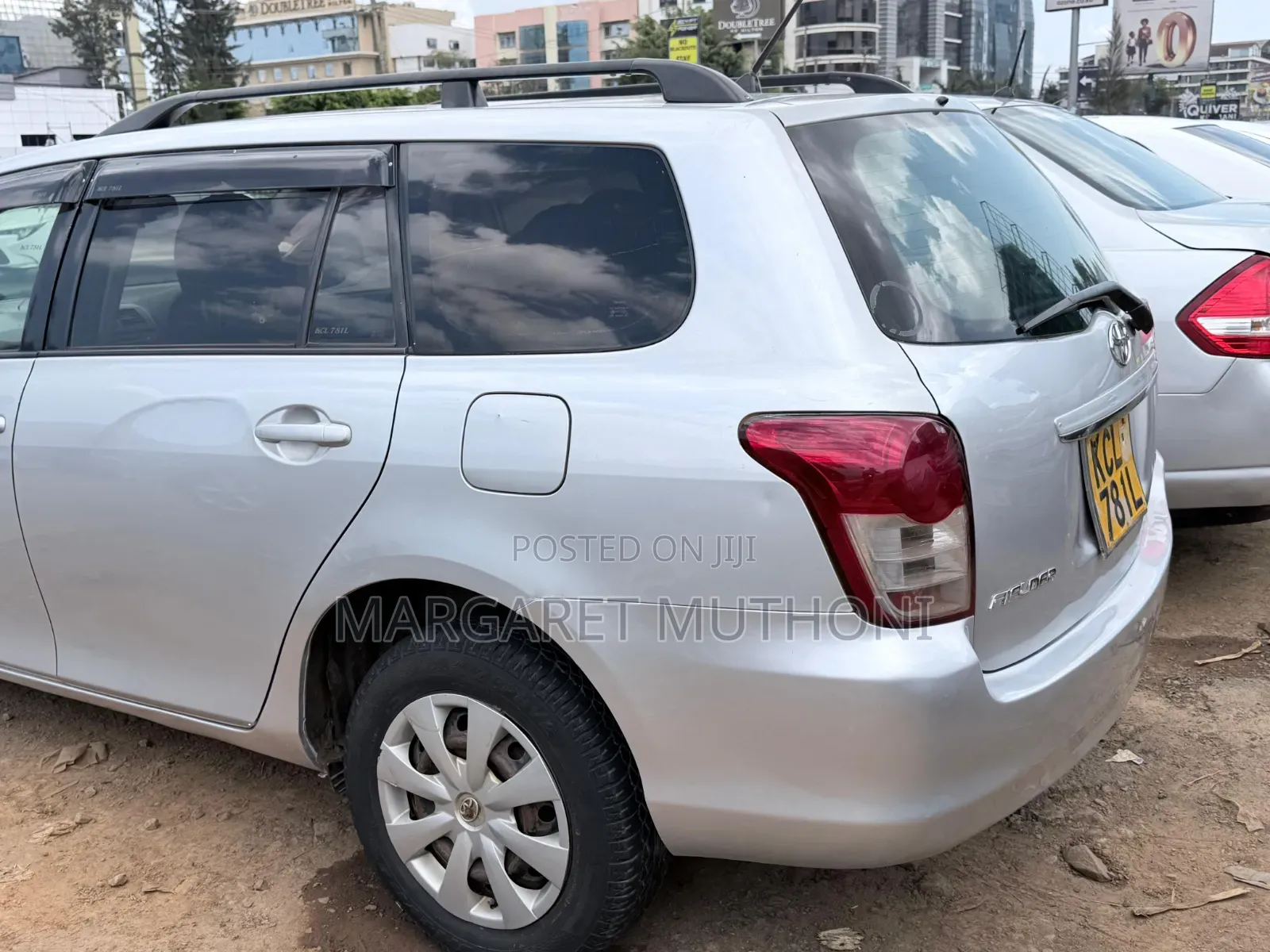 Toyota Corolla Fielder 2010 Silver