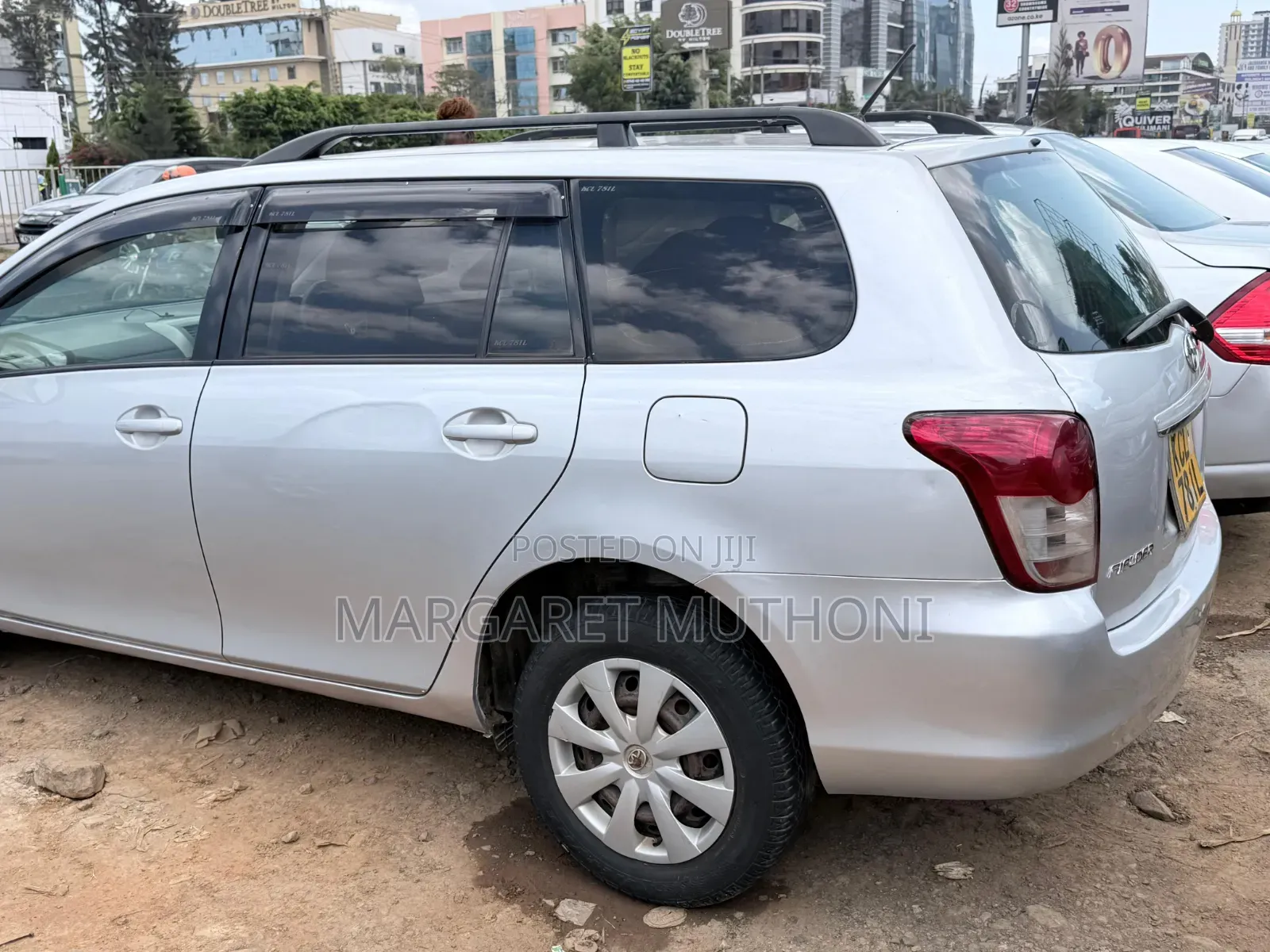 Toyota Corolla Fielder 2010 Silver