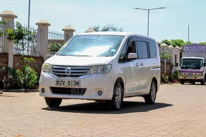 Nissan Serena 2012 White