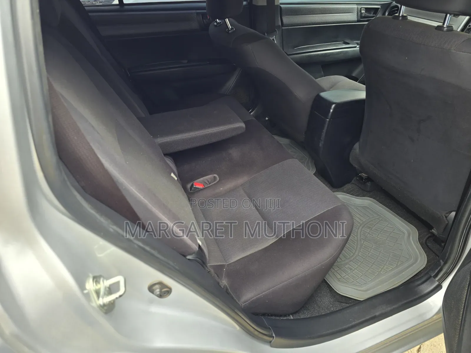 Toyota Corolla Fielder 2013 Silver