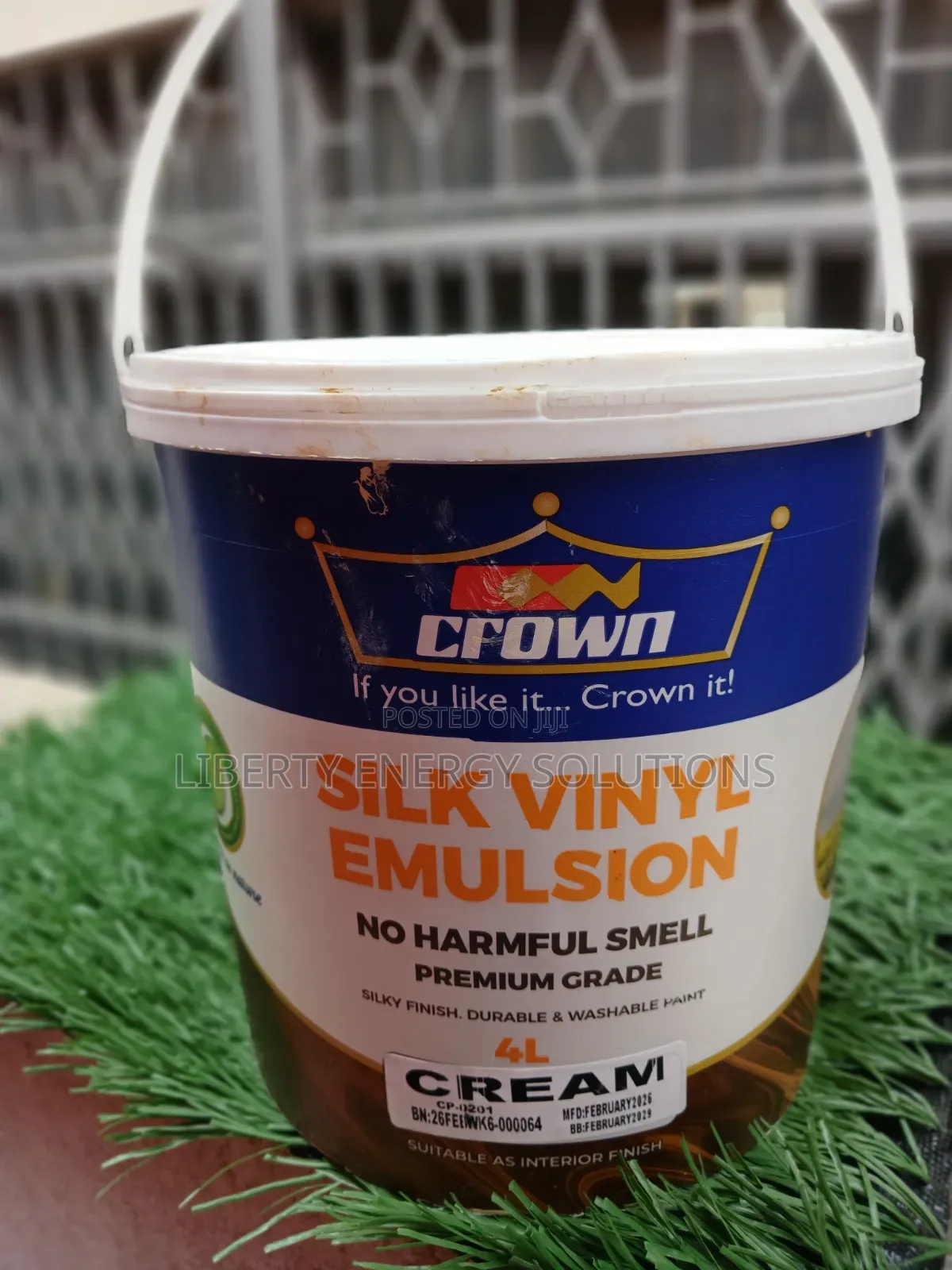 Crown Silk Vinyl Emulsion in a Cream Color.