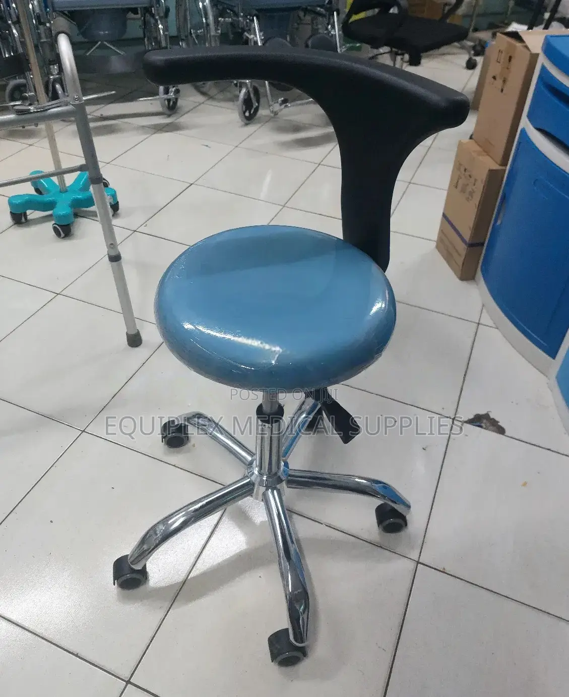 Dental Stool With Adjustable Height