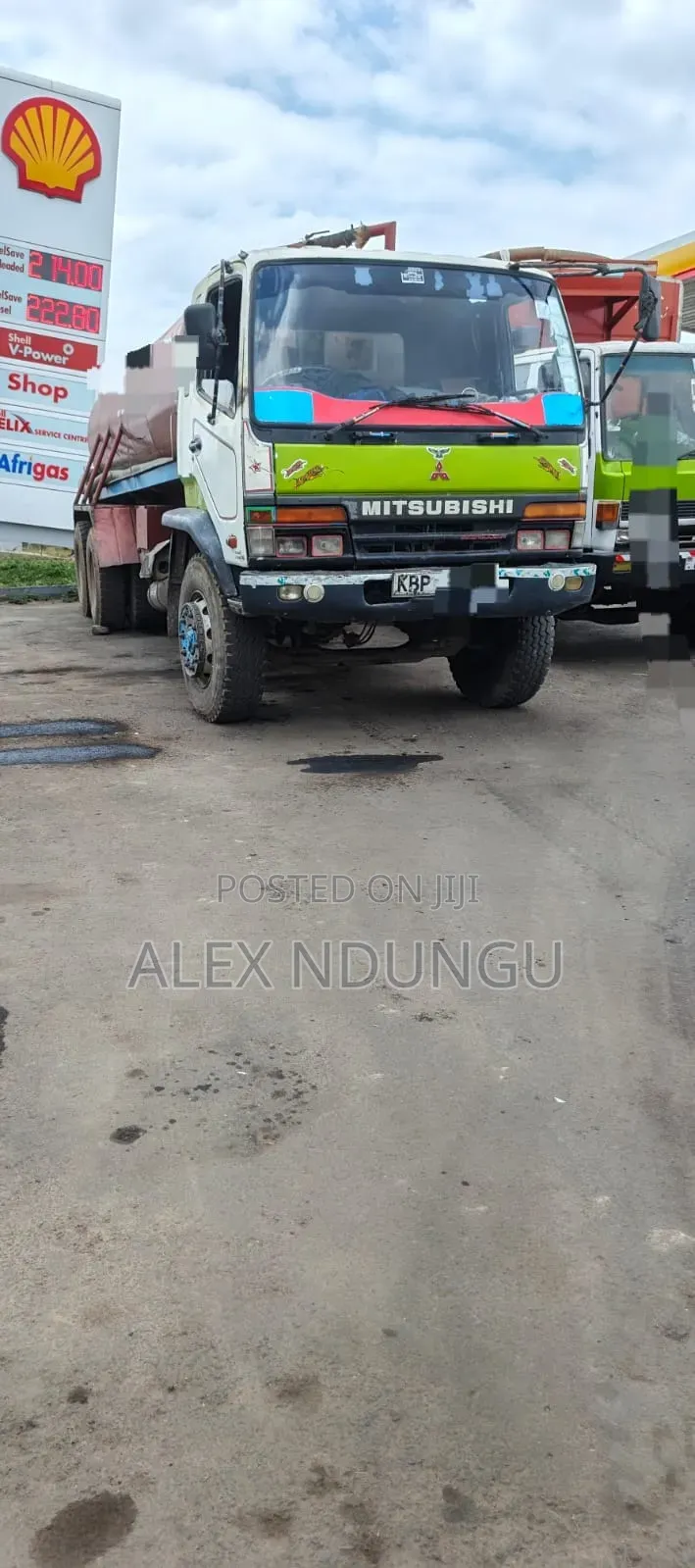 Mitsubishi Mahewa Miguu Kumi Exhauster