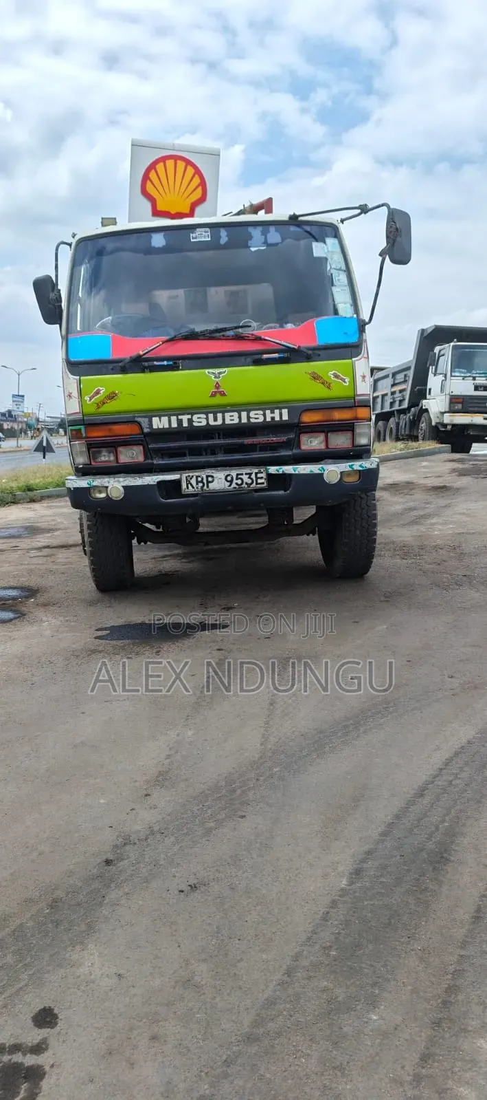 Mitsubishi Mahewa Miguu Kumi Exhauster