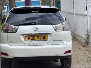 Toyota Harrier 2008 White