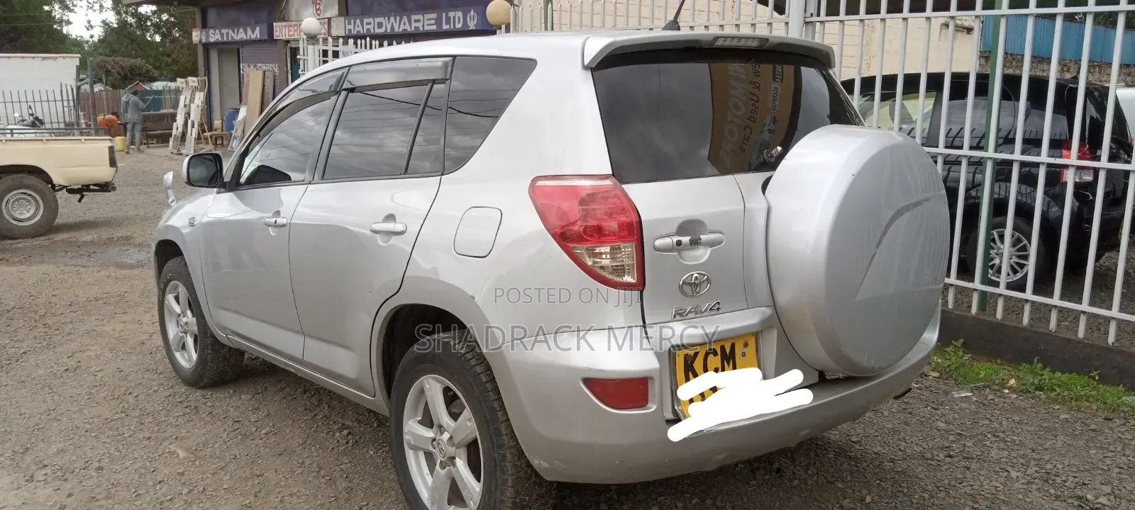 Toyota RAV4 2011 Silver
