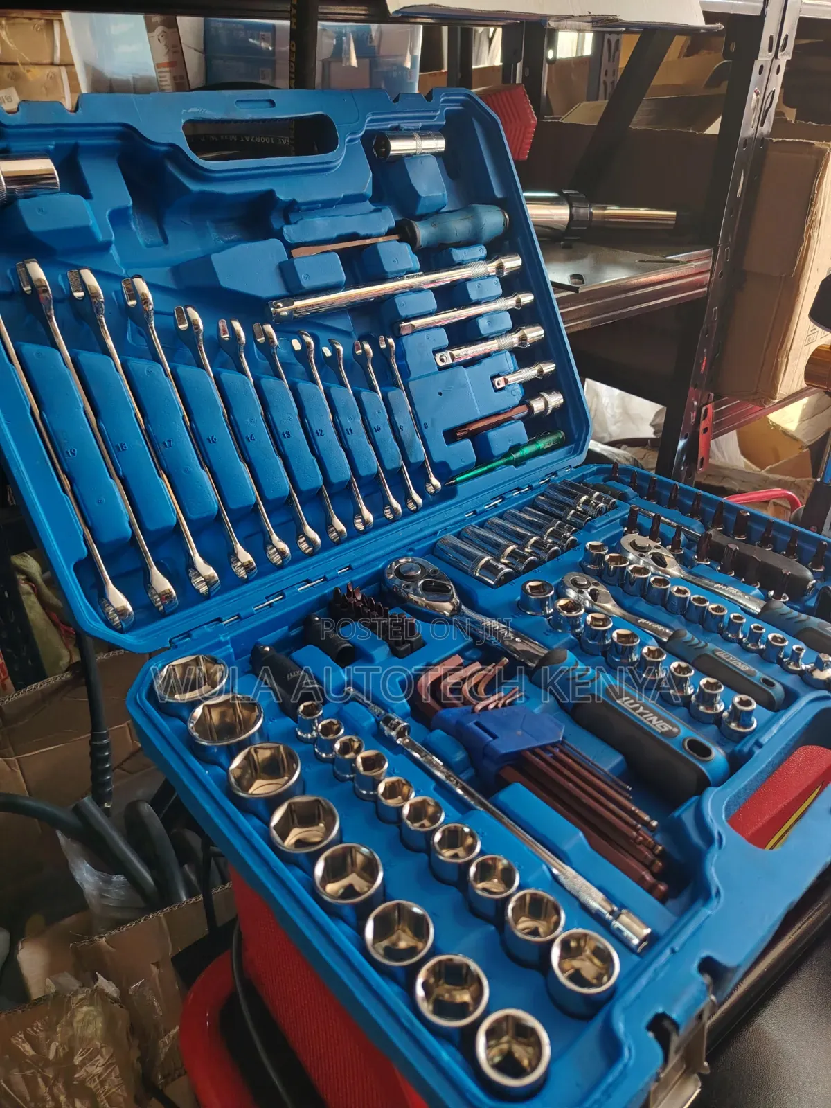 Comfort and Improved Grid 121pcs Toolbox Kit