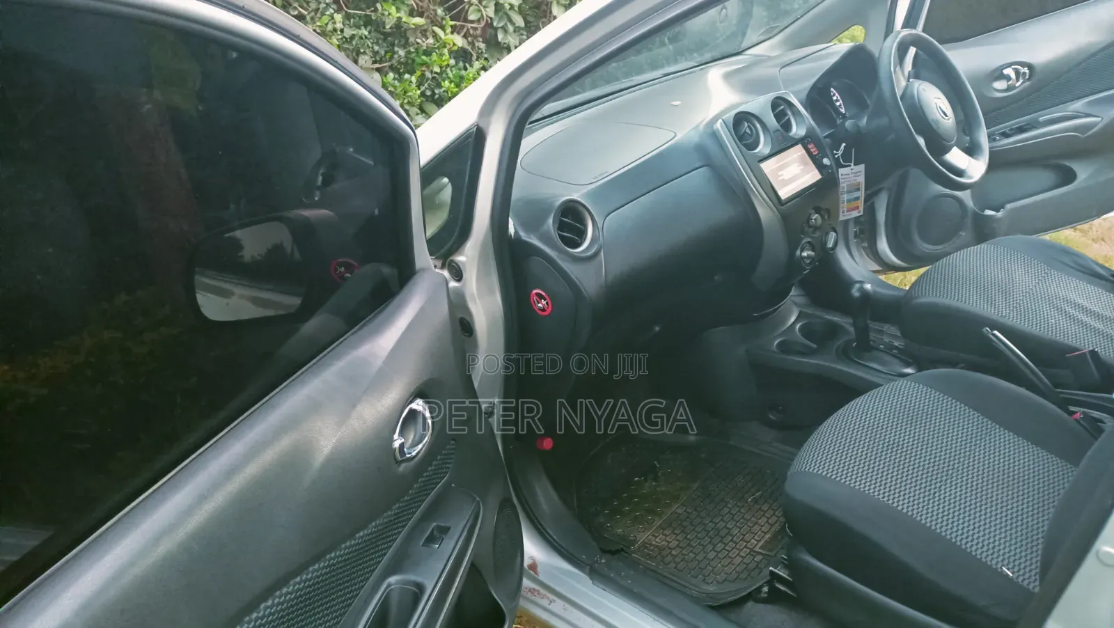 Nissan Note 2013 Silver