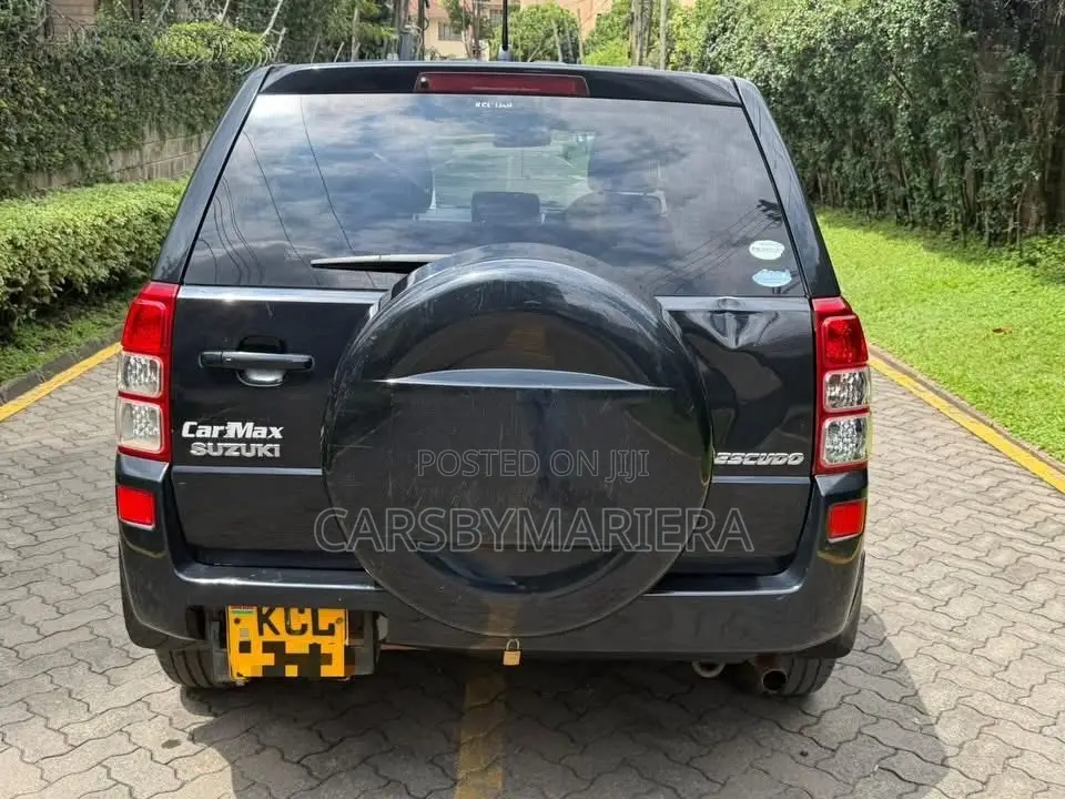 Suzuki Escudo 2009 Black
