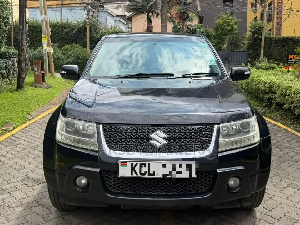 Suzuki Escudo 2009 Black