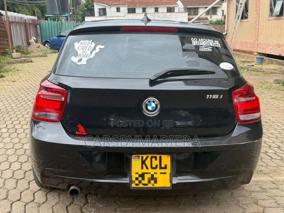 BMW 116i 2012 Black