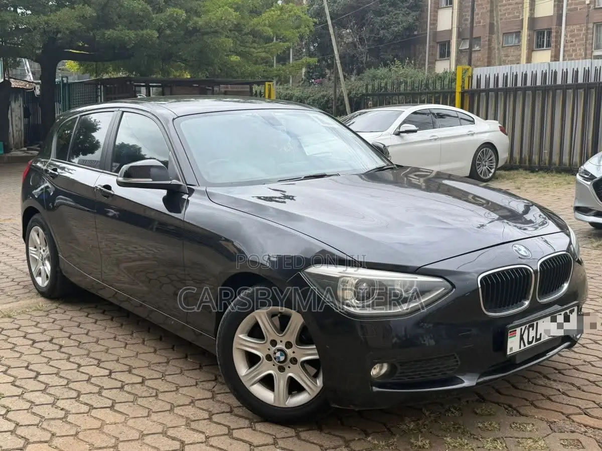 BMW 116i 2012 Black
