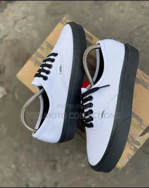 Vans Off the Wall Classics