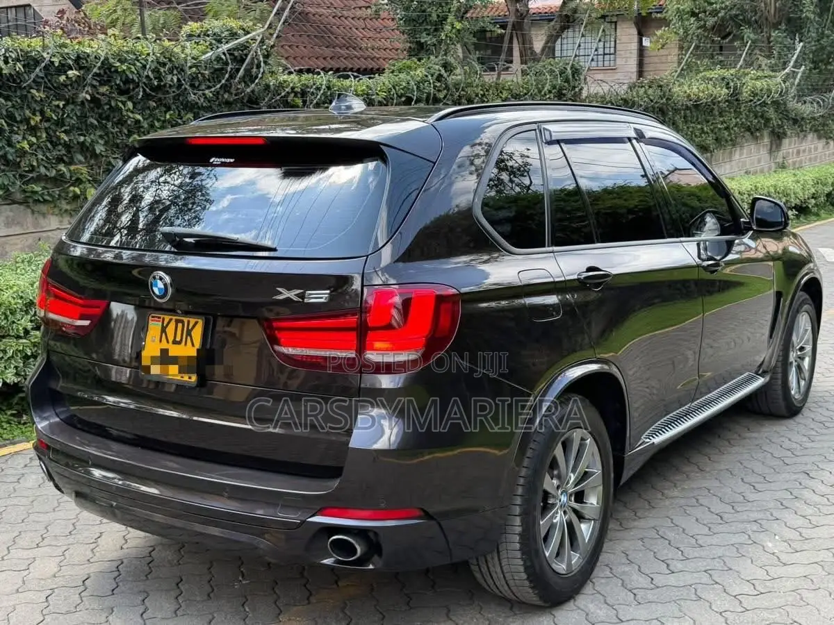 BMW X5 xDrive35d 4dr SUV AWD (3.0L 6cyl Turbodiesel 8A) 2014 Black