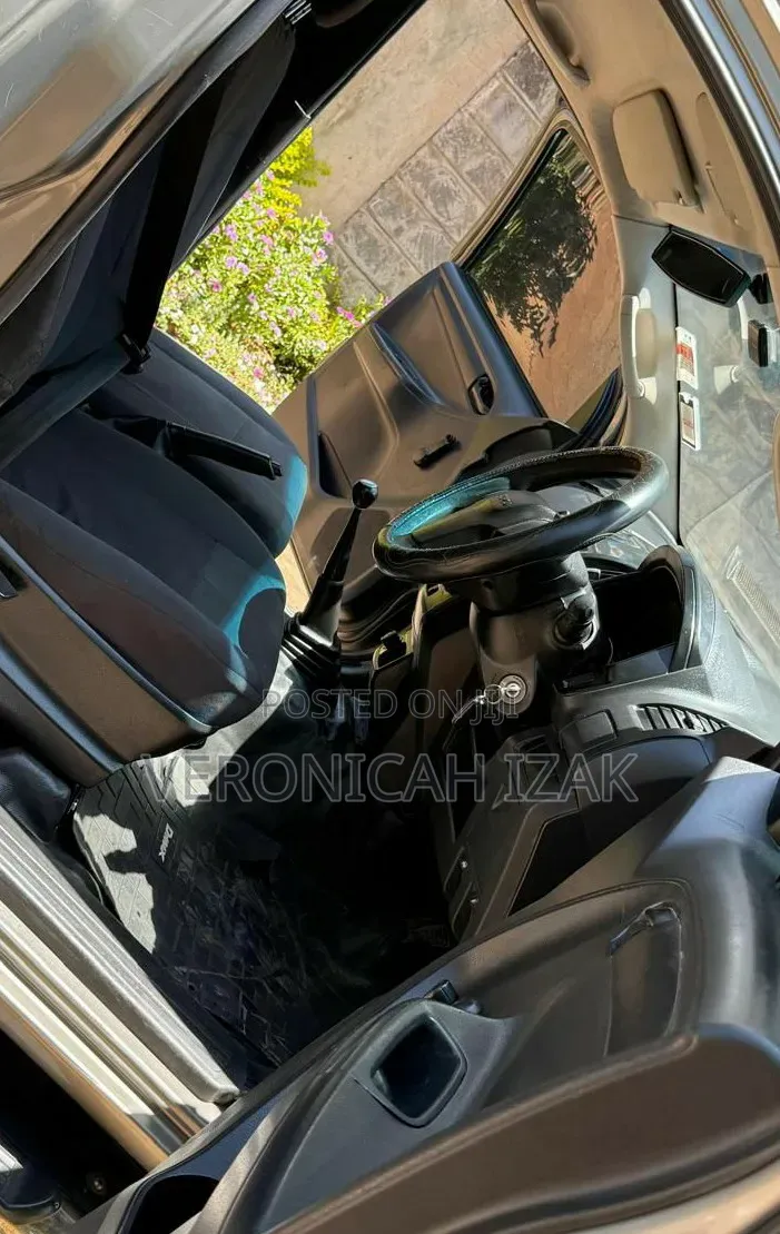 Isuzu D-MAX 2019 Brown