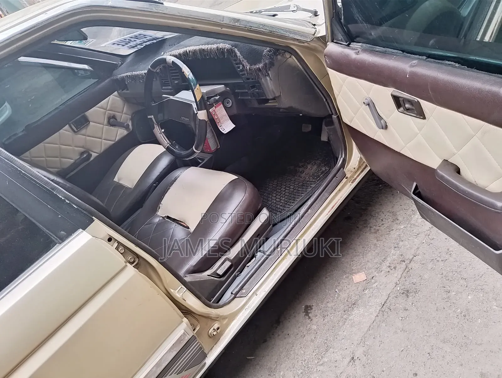 Nissan Sunny 1999 Gold