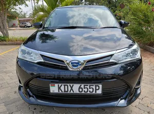 Toyota Corolla Fielder 1.5 Hybrid FWD 2018 Black