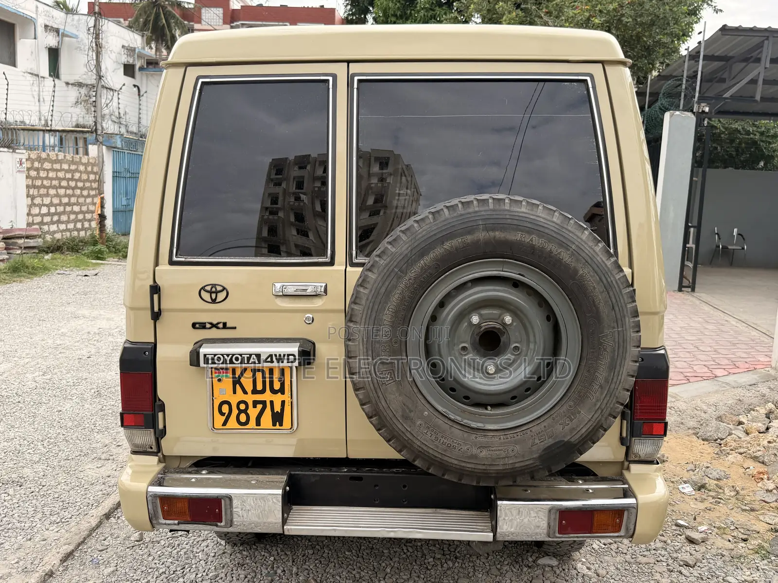 Toyota Land Cruiser 2018 Beige