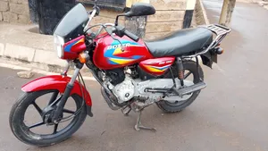 Bajaj Boxer 150 UG 2023 Red