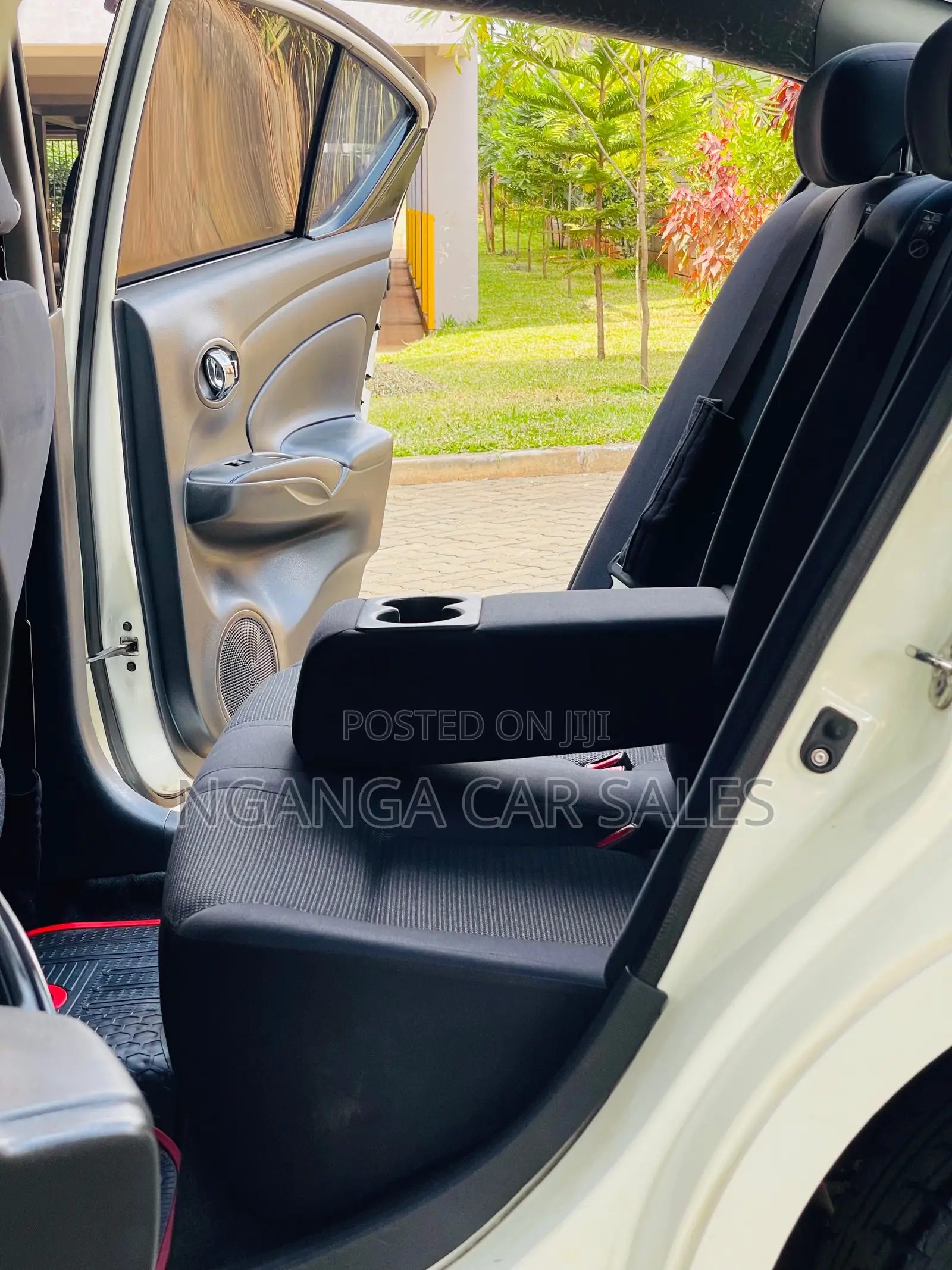 Nissan Latio 1.2 2015 White