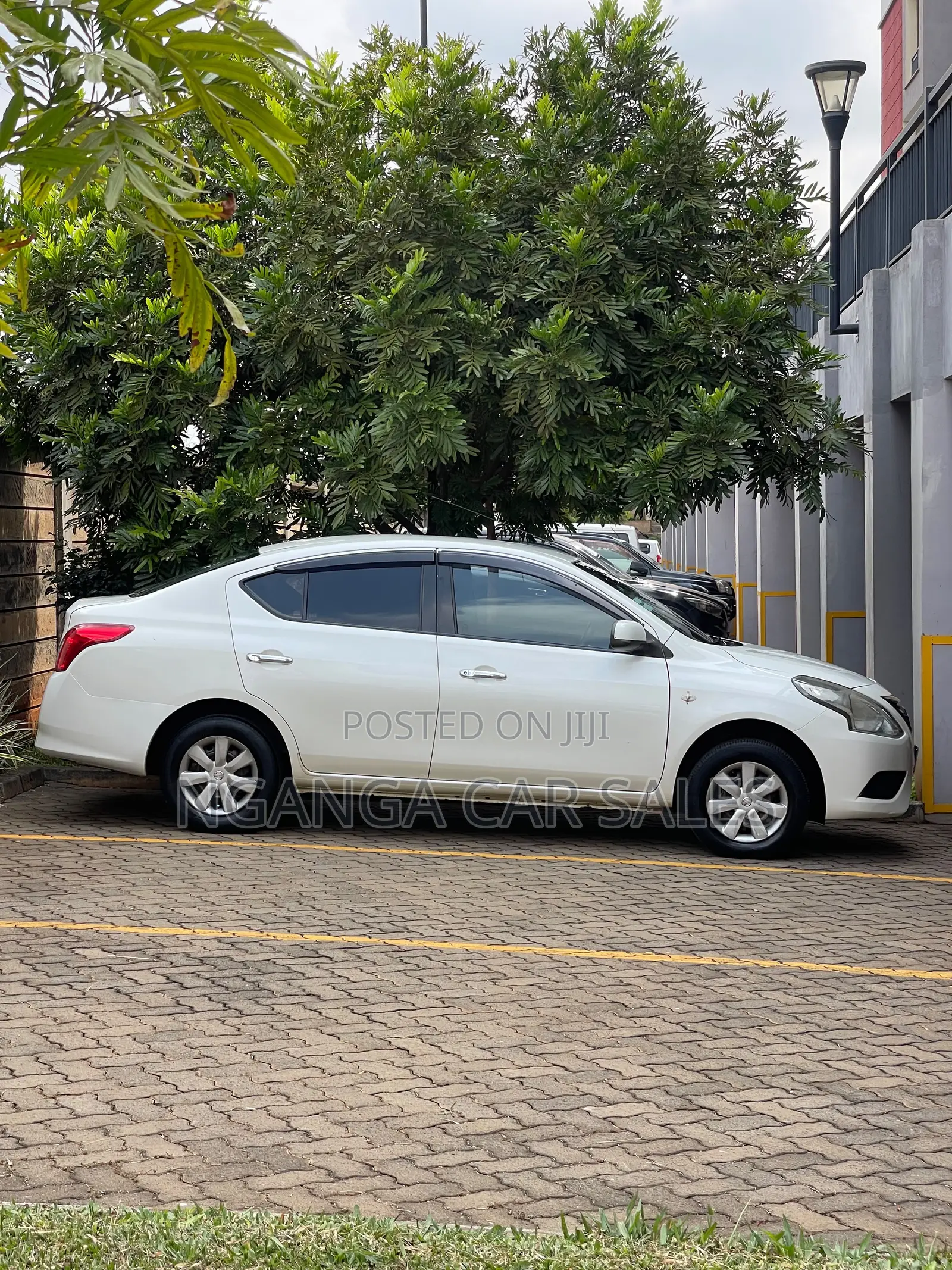 Nissan Latio 1.2 2015 White