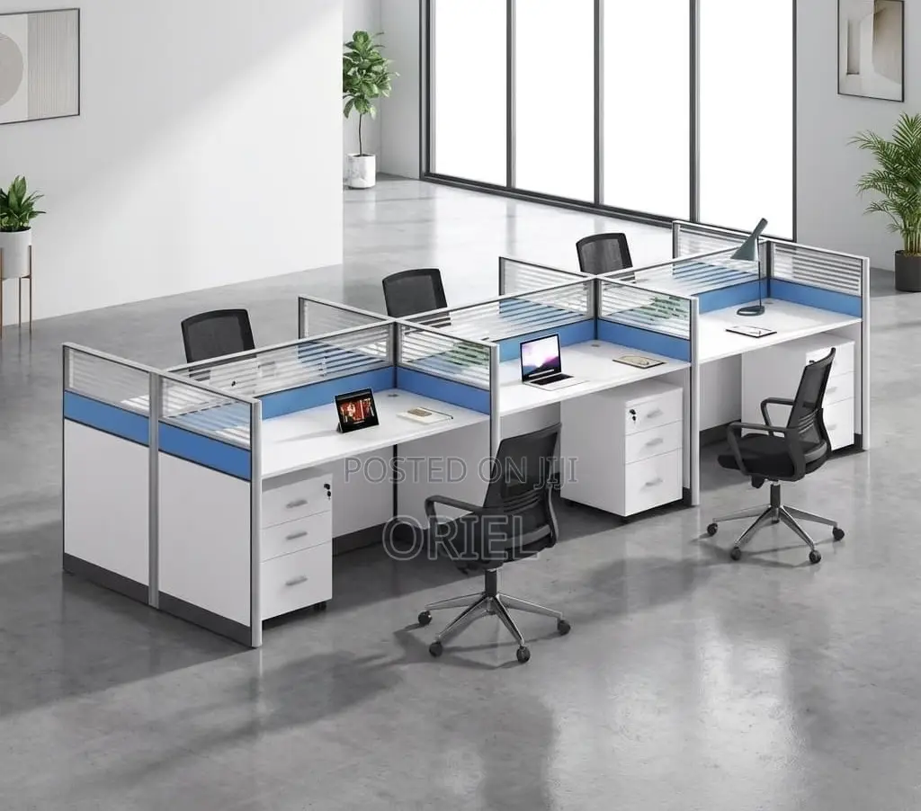 Office Workstation : 6-Seater Staff Office Workstation