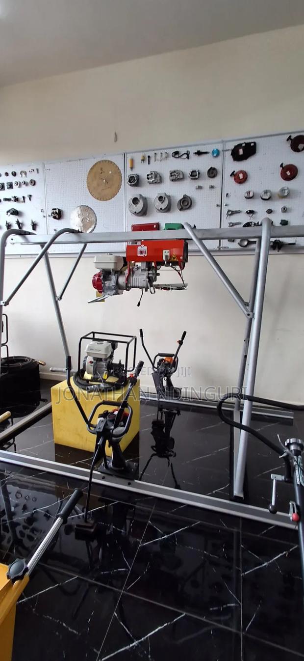 1 Tonne (1000kg) Concrete Hoist – Industrial Material Hoisting System