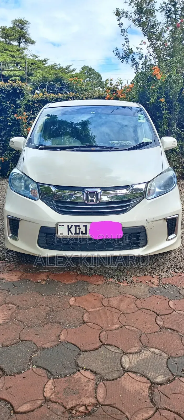 Honda Freed 2015 White