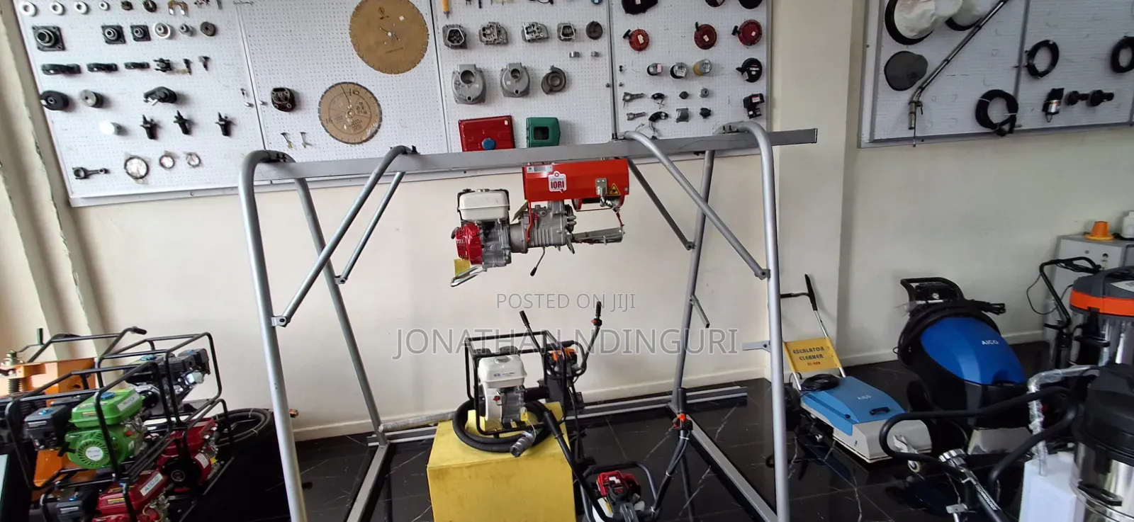 1 Tonne (1000kg) Concrete Hoist – Building Site Lifting Machine