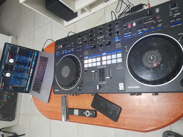 Pioneeer DDJ Rev 5 - thumbnail 3