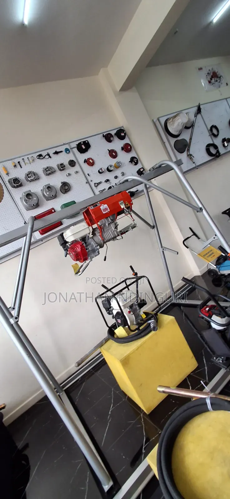 1 Tonne (1000kg) Concrete Hoist – Reliable Building Material Hoist
