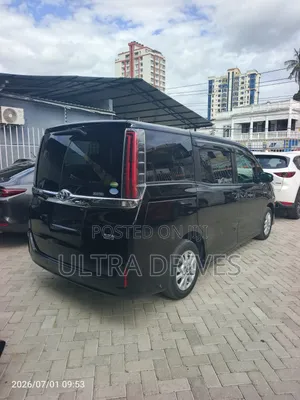 Toyota Noah 2019 Black
